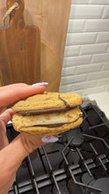Load image into Gallery viewer, Pumpkin S’mores Recipe