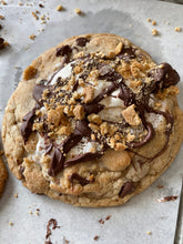 Load image into Gallery viewer, S’mores Cookies Recipe